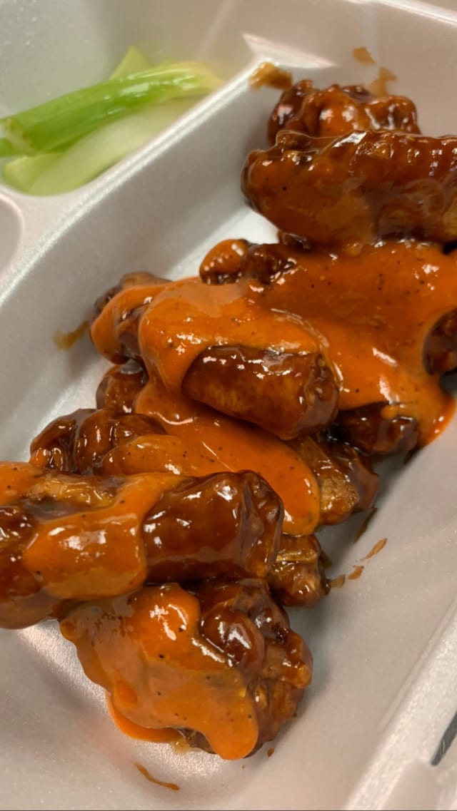 30 Wing Combo.